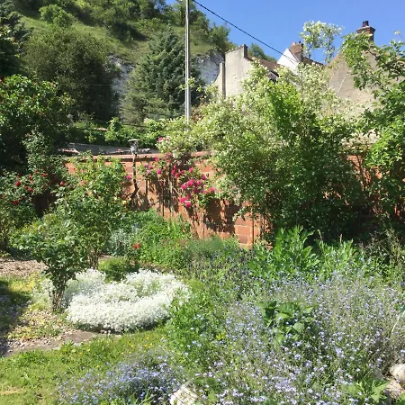 Les Papouz Giverny فندق مبيت وإفطار 3*