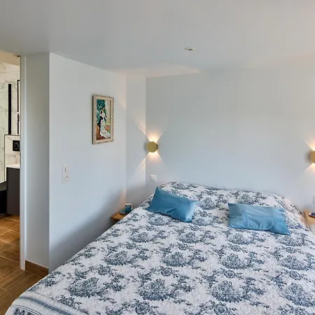 Les Papouz Giverny Bed & Breakfast 3*