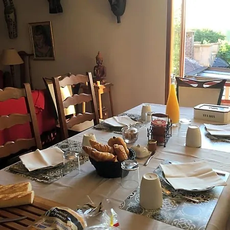 Les Papouz Giverny 3* Gommecourt