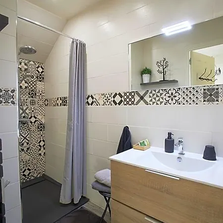Les Papouz Giverny Bed & Breakfast Gommecourt